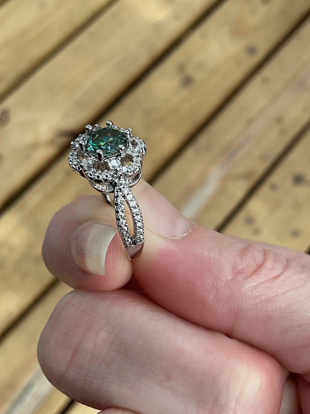 1 Ct Genuine Green Moissanite Halo Ring NWT | GRA Certified | Size 7 | Stunning